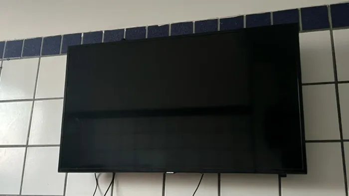 TV Samsung 40 LED - Funcionando