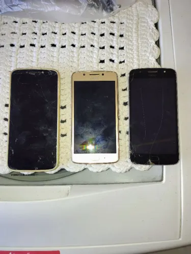 Vende-se celulares QUEBRADOS Motorola 