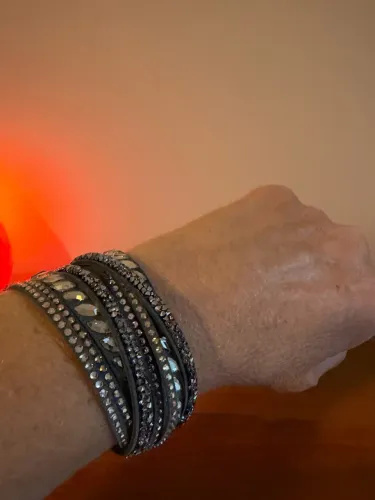 Pulseira Swarovski nunca usada