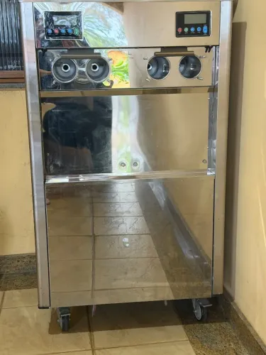 Máquina de sorvete Soft