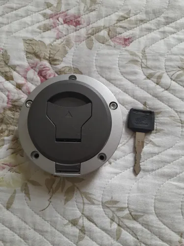 Tampa do tanque cg 160 original Honda 