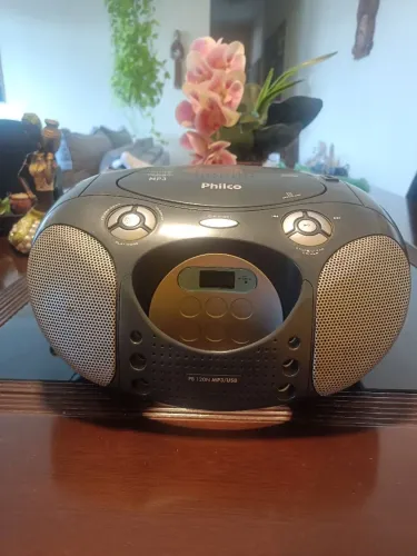 Rádio e toca CD Philco 