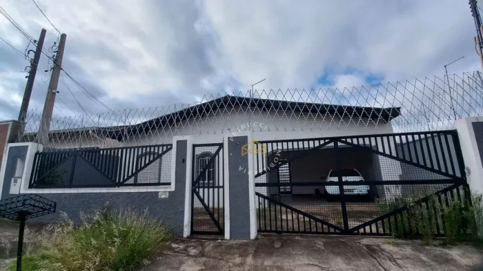 Casa com 3 dormitórios para alugar, 230 m² - Jardim Chapadão - Campinas/SP