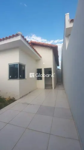 Casa 2 quartos à venda Jardim Olímpico 55m² Montes Claros MG