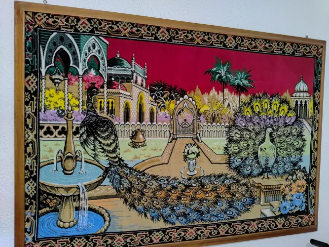 Quadro decorativo (tapeçaria).