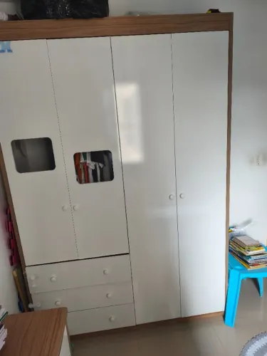 Guarda roupa a venda