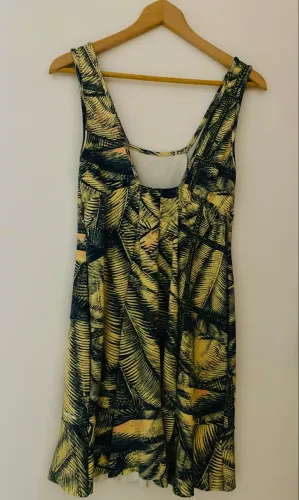 Vestido Curto Colcci Estampa Tropical Folhagens Decote Costas Tamanho P