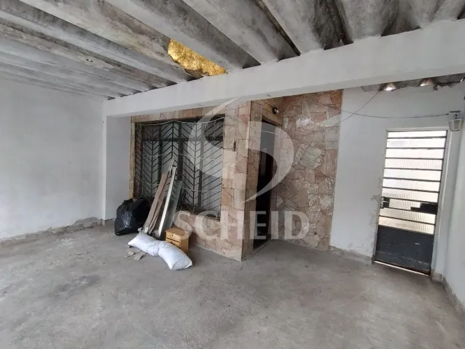 Casa a venda na região da Vila Inglesa com 2 Quartos, 2 banheiros e 1 vaga