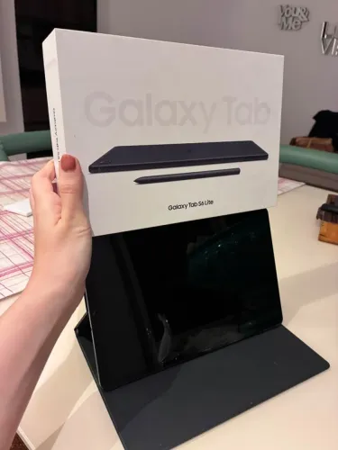 Vendo Tablet Samsung S6 Lite 64Gb