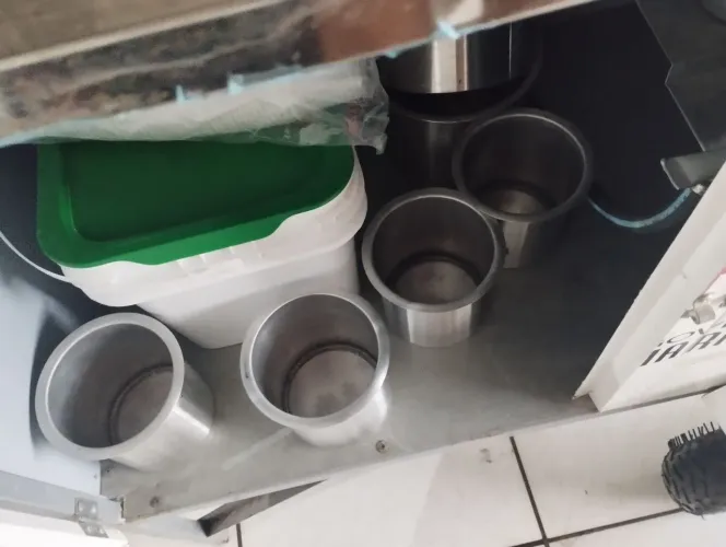 carrinho de cachorro quente semi novo