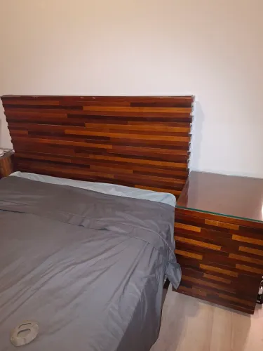 Cama de casal Queen