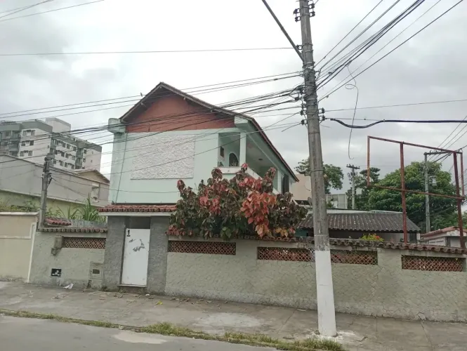 Locação comercial/residencial de casa no Badu - Niterói - RJ