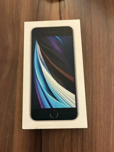 iPhone SE 64 GB - Bom Estado - Película + Capa + Cabo