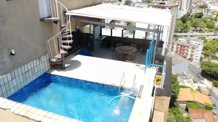 Cobertura para venda tem 443 metros quadrados com 7 quartos em Graça - Salvador - Bahia