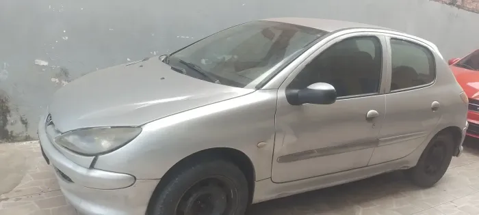 Peugeot 206 Selection/ Sensation 1.0 16V 3P 2006