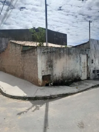 Vendo casa de esquina