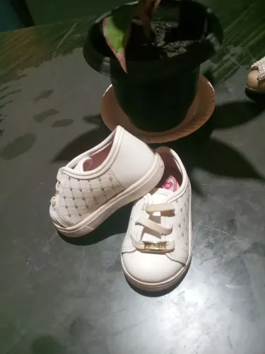 Tênis infantil moleca