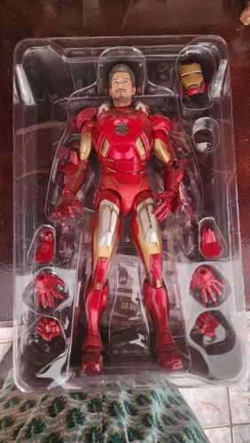 IRON MAN MARK VII
