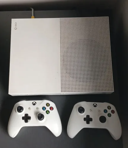 Xbox One S 1TB