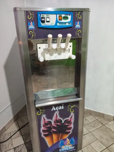 Vende-se máquina de sorvete italiano 
