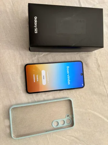 SANSUNG S23 - 8Gb RAM + 256 armazenamento 