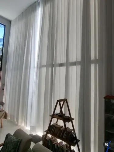 Limpeza profissional de cortinas l Higenização Completa com Qualidade e segurança