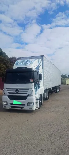 Mercedes MB Axor 2035 somente cavalo