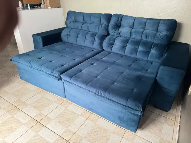 Sofá 2,50m retrátil e reclinável em perfeito estado