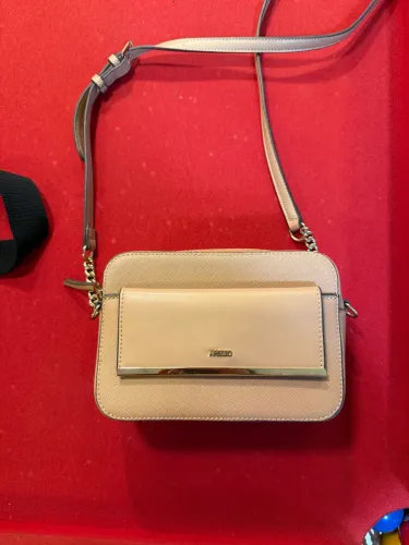 Bolsa Arezzo