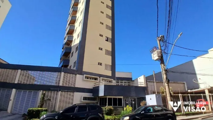 APARTAMENTO PARA ALUGAR, 03 QUARTOS, 01 SUÍTE, GARAGEM COM 01 VAGA NO CENTRO