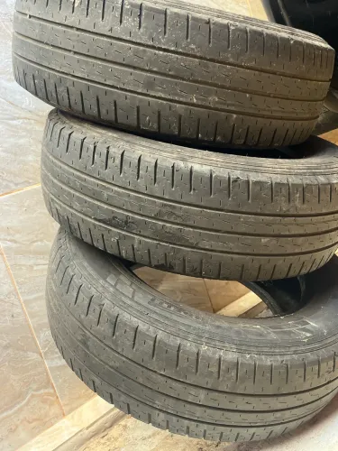 3 PNEUS 215/65/16
