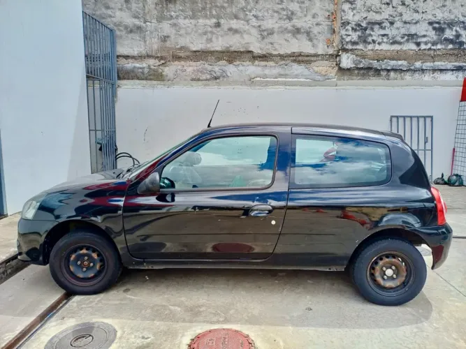 Renault Clio Authentique 1.0/1.0 Hi-power 16V 3P 2014