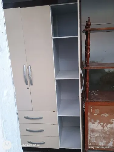 Vendo guarda roupa 3 porta