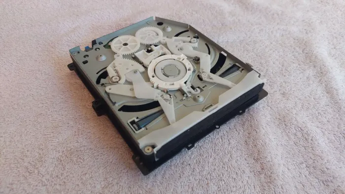 Vendo Drive de playstation 4 fat.