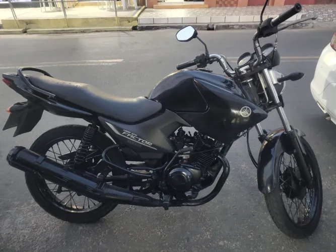 Yamaha factor 2010 pra trocar em outra 