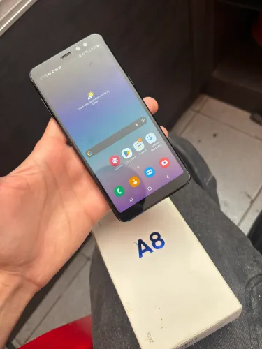 Samsung a8
