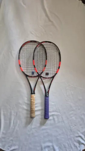 Par Raquetes Tênnis Babolat PURE STRIKE + Raqueteiras