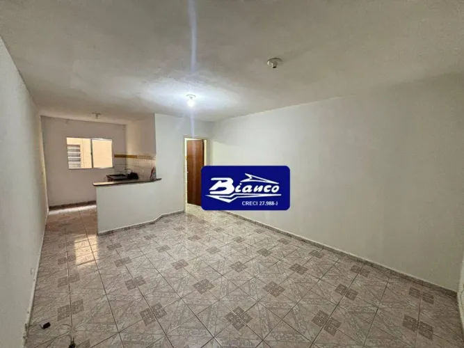 Kitnet no Jardim Santa Mena! 30m2 - Aluguel R$ 1300,00