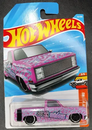 Hotwheels Chevy Silverado 83