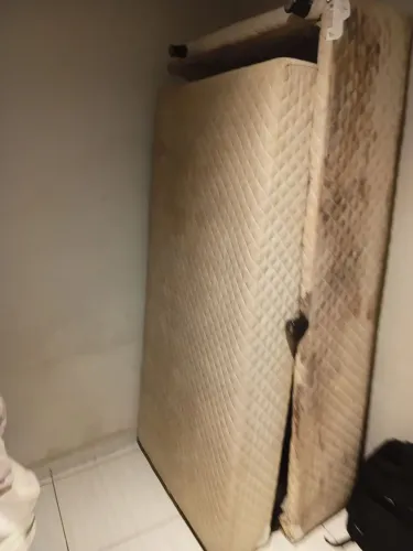 Cama de solteiro 