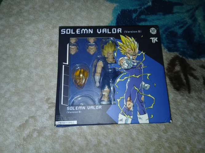 ACTION FIGURE MAJIN VEGETA (BLACK HOLE)