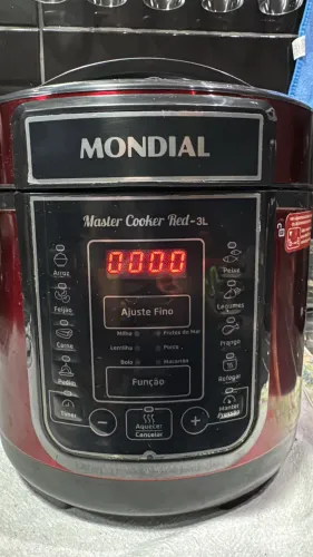 Panela pressão elétrica digital Mondial 3lts Master cooker red