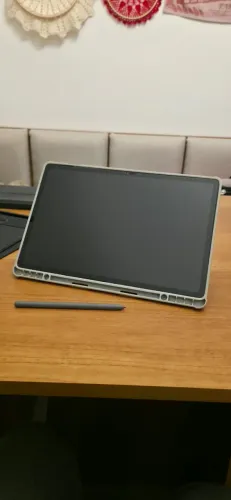 Samsung Galaxy Tab S9 FE+ Wi-Fi, modelo SM-X610.