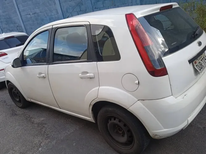 Ford Fiesta S 1.0 8V Flex 5P 2014