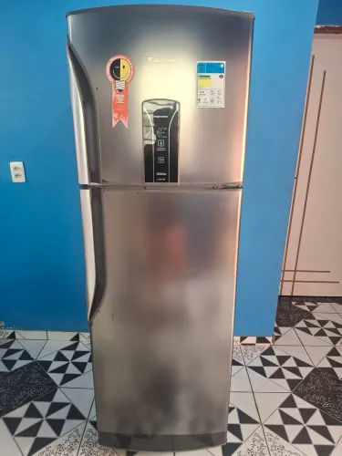 Geladeira Panasonic FrosFree Gelo Seco Funcionando Perfeitamente R$1.500 Facilito Entrega