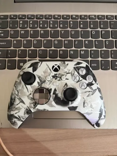 Controle Xbox carbon