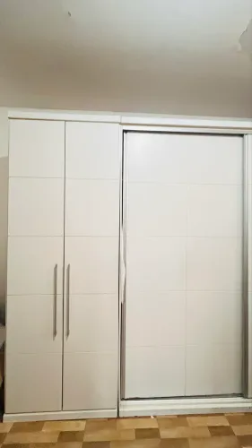 Guarda roupa casal