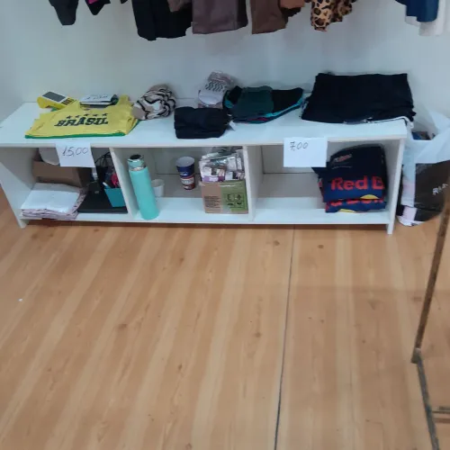 Vende se moveis semi novos de loja
