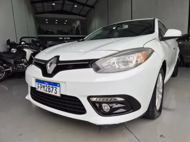 Renault Fluence Sed. Dynamique 2.0 16V Flex Aut. 2015