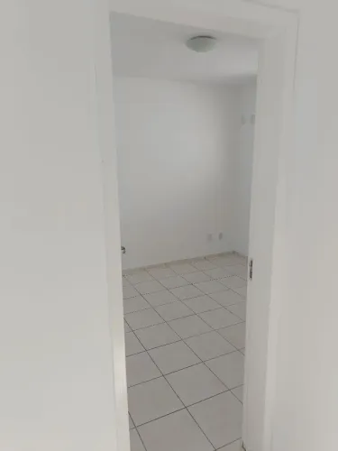 ALUGO APARTAMENTO MONTE FIORI R$700